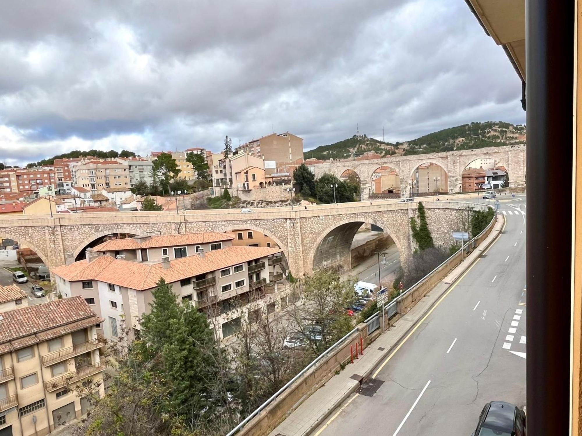 Puente De La Reina De Teruel Apartment Exterior foto